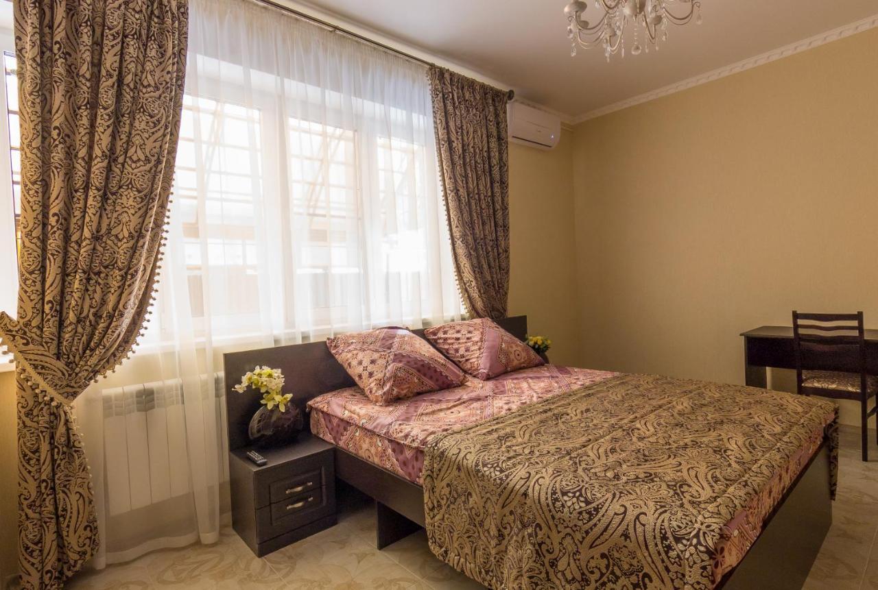 Tverskiye Zamki Hotel Екстер'єр фото